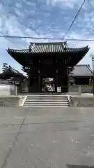 常楽寺の山門