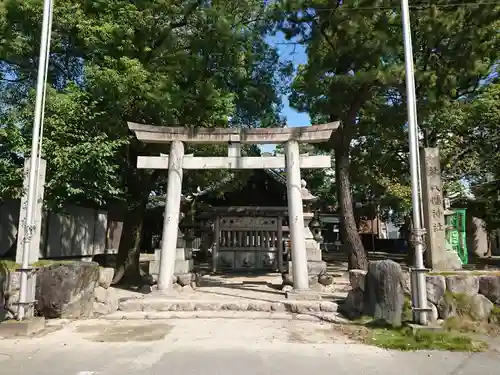 八幡社（花常八幡神社）の鳥居