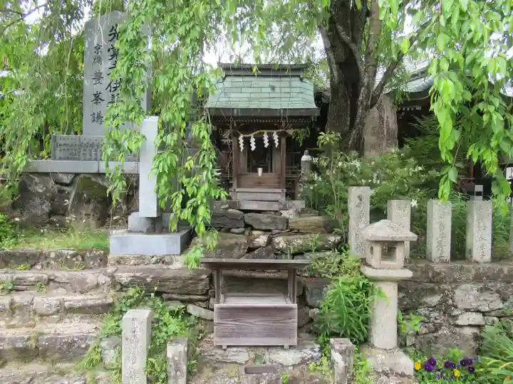 櫻本坊の末社・摂社