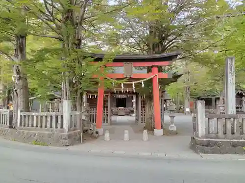 淺間神社（忍野八海）の鳥居