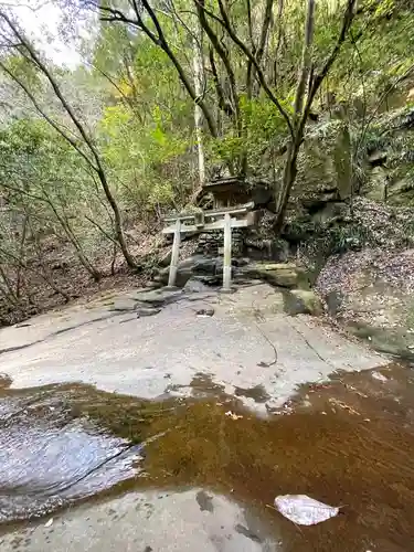 龍鎮神社(奈良県)