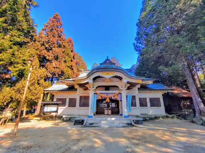 貴船神社(東保見町)の本殿・本堂