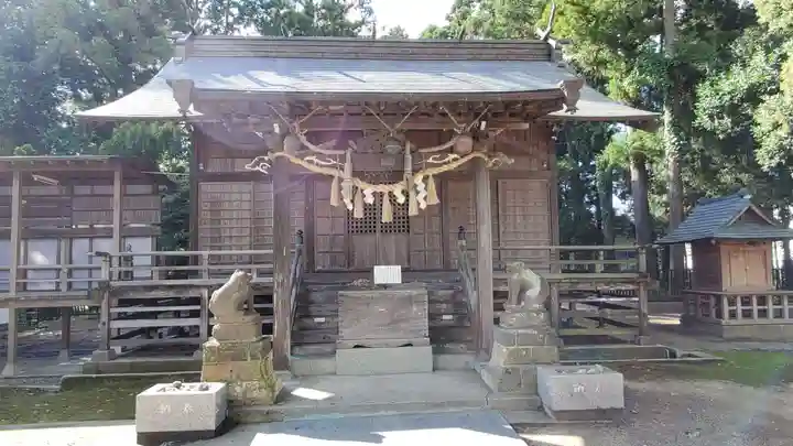 多賀神社の本殿・本堂