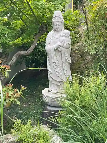 日蓮宗　本松寺の仏像