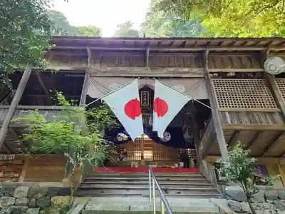 野口神社の本殿
