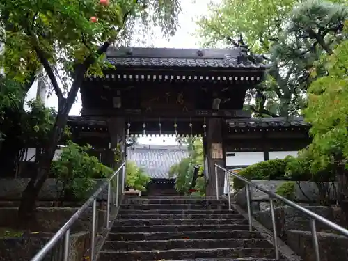 法輪寺の山門