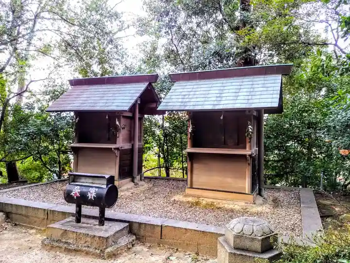 星宮社の末社・摂社