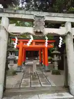 孫太郎稲荷神社(薬師寺境内社)の鳥居
