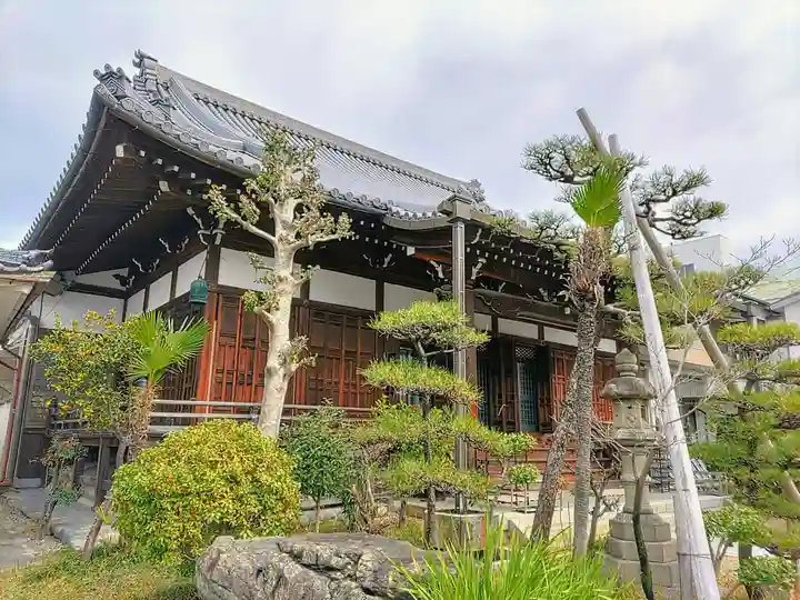 了通寺の本殿・本堂