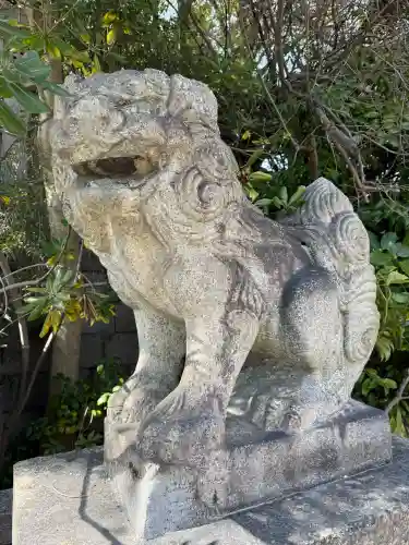 真田山 三光神社の{uncategorized: "未分類", other: "その他", undefined: "問題あり", building: "その他建物", grave: "お墓", sacred_gate: "鳥居", guardian: "狛犬", statue: "像", buddha: "仏像", history: "歴史", nature: "自然", garden: "庭園", animal: "動物", pagoda: "塔", temizu: "手水舎", mountain_gate: "山門・神門", sanctuary: "本殿・本堂", subordinate: "末社・摂社", art: "芸術", scenery: "景色", jizo: "地蔵", ema: "絵馬", goshuin: "御朱印", omikuji: "おみくじ", items: "授与品その他", amulet: "お守り", goshuincho: "御朱印帳", eats: "食事", festival: "お祭り", votive_dance: "神楽", shichigosan: "七五三参", wedding: "結婚式", experience: "体験その他", initially: "初詣", around: "周辺", anti_infection: "感染症対策"}