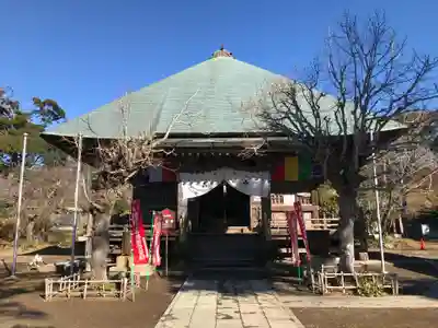 石堂寺の本殿・本堂