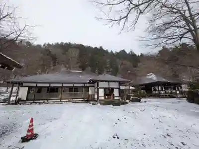 日光山輪王寺別院 温泉寺の本殿・本堂