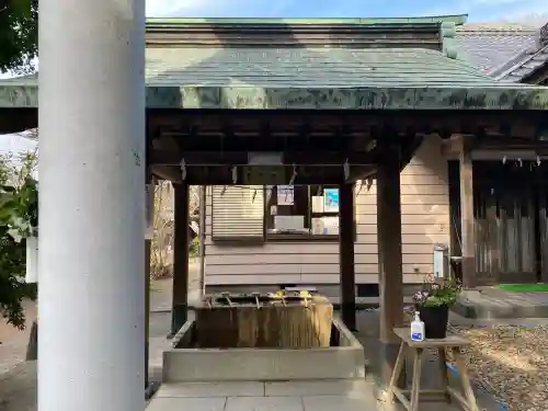 白羽神社の{uncategorized: "未分類", other: "その他", undefined: "問題あり", building: "その他建物", grave: "お墓", sacred_gate: "鳥居", guardian: "狛犬", statue: "像", buddha: "仏像", history: "歴史", nature: "自然", garden: "庭園", animal: "動物", pagoda: "塔", temizu: "手水舎", mountain_gate: "山門・神門", sanctuary: "本殿・本堂", subordinate: "末社・摂社", art: "芸術", scenery: "景色", jizo: "地蔵", ema: "絵馬", goshuin: "御朱印", omikuji: "おみくじ", items: "授与品その他", amulet: "お守り", goshuincho: "御朱印帳", eats: "食事", festival: "お祭り", votive_dance: "神楽", shichigosan: "七五三参", wedding: "結婚式", experience: "体験その他", initially: "初詣", around: "周辺", anti_infection: "感染症対策"}