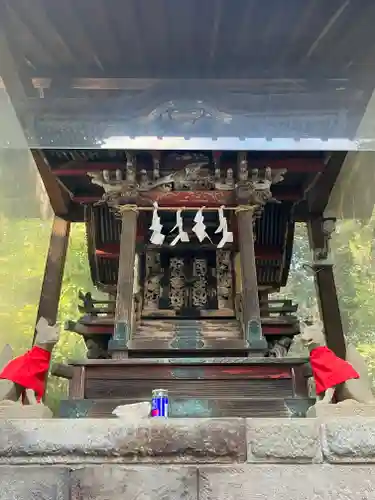 箭弓稲荷神社の本殿