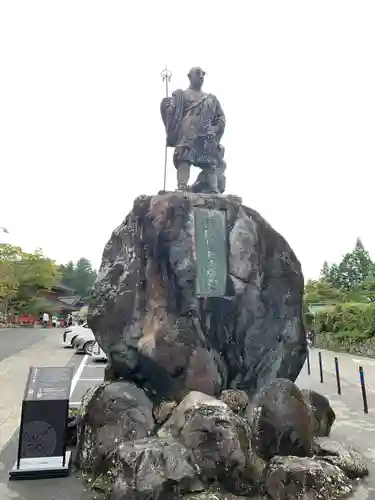 日光山輪王寺 常行堂の像