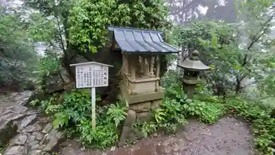 砥鹿神社（奥宮）の末社・摂社