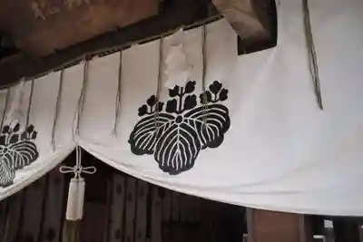 鬼鎮神社の本殿・本堂