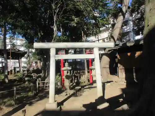 四本木稲荷神社(東京都)
