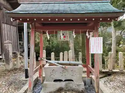 柏原八幡宮の手水舎