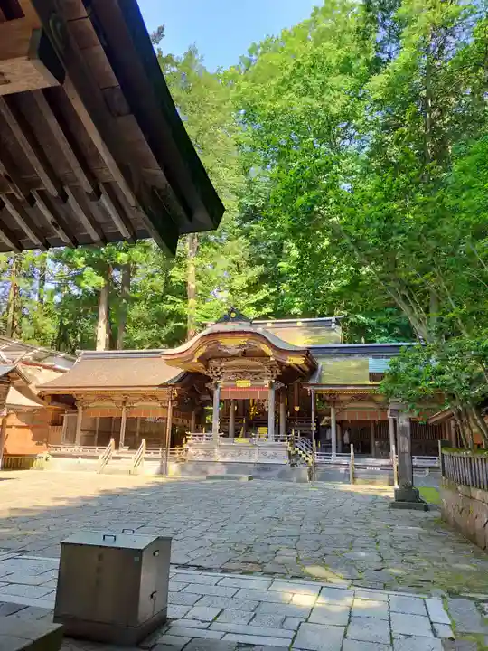 諏訪大社の本殿・本堂