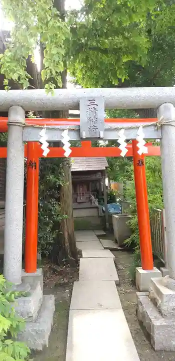 千住本氷川神社の鳥居