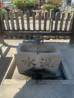 星神社の手水舎