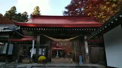 霊山神社の山門・神門