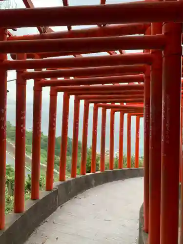 福徳稲荷神社の鳥居