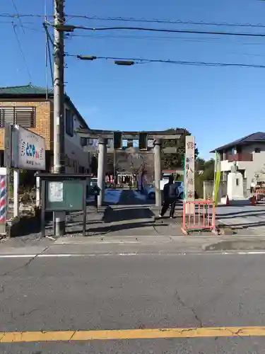 鶴峯八幡宮の鳥居