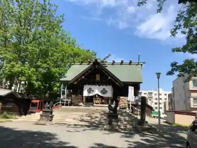 札幌諏訪神社の本殿・本堂