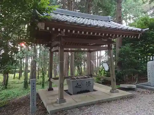 神明社（高木神明社）の手水舎