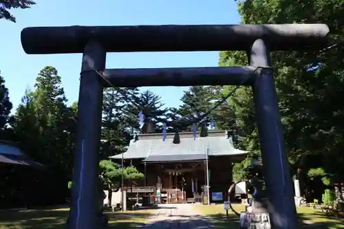 三春大神宮の鳥居