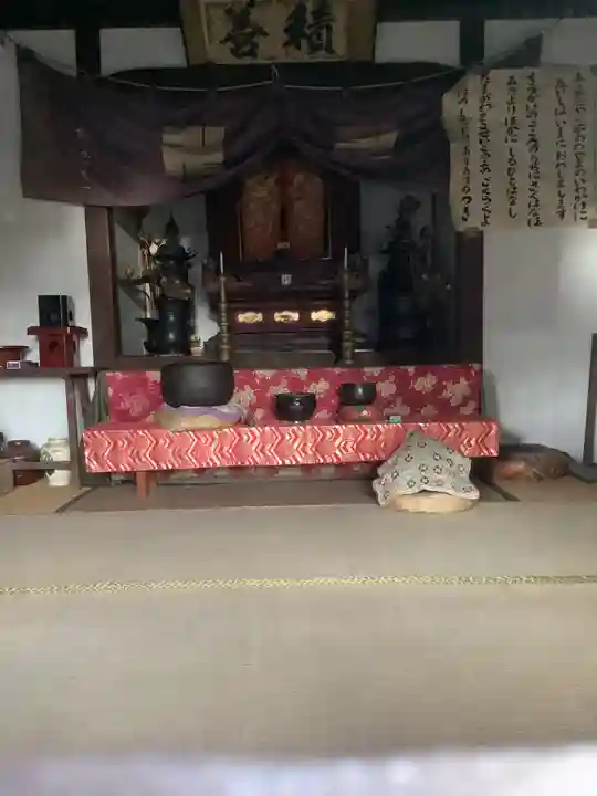 南弘法堂、三十三観音堂の本殿・本堂