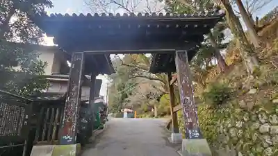 金峯山寺の山門・神門