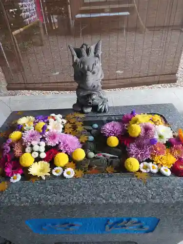 滑川神社 - 仕事と子どもの守り神の手水