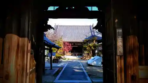 延命寺の山門