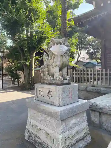 お三の宮日枝神社の狛犬