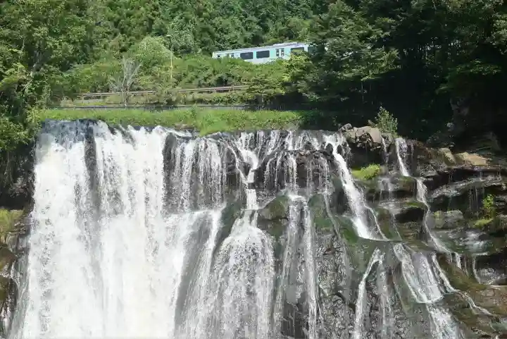 八龍神社(龍門の滝)(栃木県)