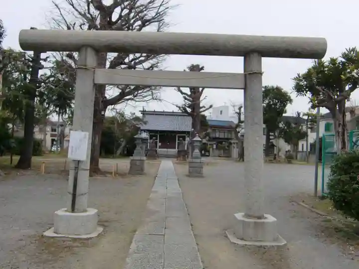興之宮神社の鳥居