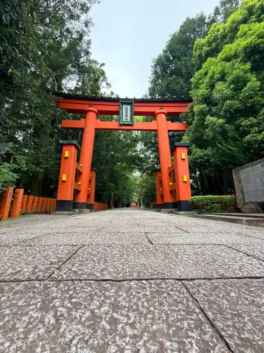 熊野速玉大社の{uncategorized: "未分類", other: "その他", undefined: "問題あり", building: "その他建物", grave: "お墓", sacred_gate: "鳥居", guardian: "狛犬", statue: "像", buddha: "仏像", history: "歴史", nature: "自然", garden: "庭園", animal: "動物", pagoda: "塔", temizu: "手水舎", mountain_gate: "山門・神門", sanctuary: "本殿・本堂", subordinate: "末社・摂社", art: "芸術", scenery: "景色", jizo: "地蔵", ema: "絵馬", goshuin: "御朱印", omikuji: "おみくじ", items: "授与品その他", amulet: "お守り", goshuincho: "御朱印帳", eats: "食事", festival: "お祭り", votive_dance: "神楽", shichigosan: "七五三参", wedding: "結婚式", experience: "体験その他", initially: "初詣", around: "周辺", anti_infection: "感染症対策"}