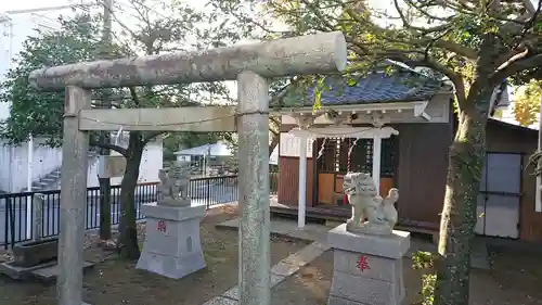 下長津田神社の鳥居