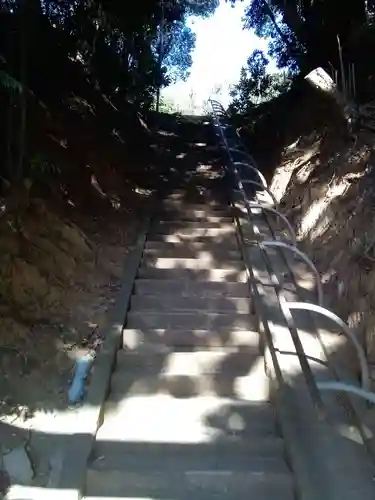 三代王神社のその他建物