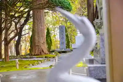 尻岸内八幡神社の末社・摂社