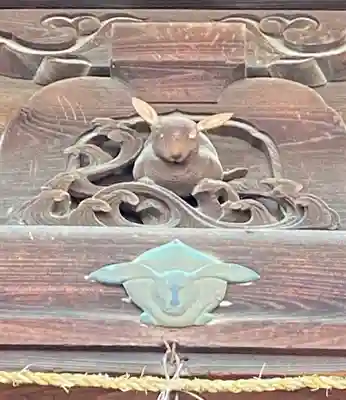 三尾神社の芸術