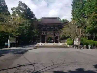 近江神宮の山門・神門