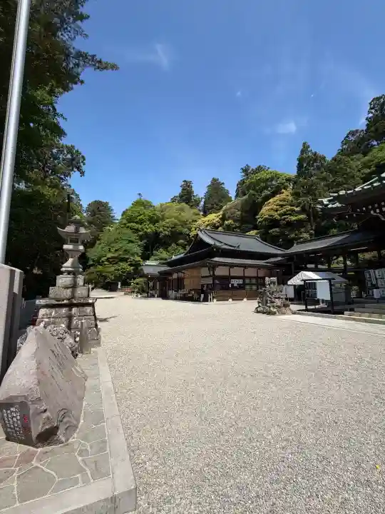 筑波山神社の{uncategorized: "未分類", other: "その他", undefined: "問題あり", building: "その他建物", grave: "お墓", sacred_gate: "鳥居", guardian: "狛犬", statue: "像", buddha: "仏像", history: "歴史", nature: "自然", garden: "庭園", animal: "動物", pagoda: "塔", temizu: "手水舎", mountain_gate: "山門・神門", sanctuary: "本殿・本堂", subordinate: "末社・摂社", art: "芸術", scenery: "景色", jizo: "地蔵", ema: "絵馬", goshuin: "御朱印", omikuji: "おみくじ", items: "授与品その他", amulet: "お守り", goshuincho: "御朱印帳", eats: "食事", festival: "お祭り", votive_dance: "神楽", shichigosan: "七五三参", wedding: "結婚式", experience: "体験その他", initially: "初詣", around: "周辺", anti_infection: "感染症対策"}