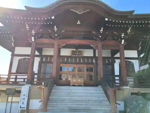 妙昌寺の{uncategorized: "未分類", other: "その他", undefined: "問題あり", building: "その他建物", grave: "お墓", sacred_gate: "鳥居", guardian: "狛犬", statue: "像", buddha: "仏像", history: "歴史", nature: "自然", garden: "庭園", animal: "動物", pagoda: "塔", temizu: "手水舎", mountain_gate: "山門・神門", sanctuary: "本殿・本堂", subordinate: "末社・摂社", art: "芸術", scenery: "景色", jizo: "地蔵", ema: "絵馬", goshuin: "御朱印", omikuji: "おみくじ", items: "授与品その他", amulet: "お守り", goshuincho: "御朱印帳", eats: "食事", festival: "お祭り", votive_dance: "神楽", shichigosan: "七五三参", wedding: "結婚式", experience: "体験その他", initially: "初詣", around: "周辺", anti_infection: "感染症対策"}