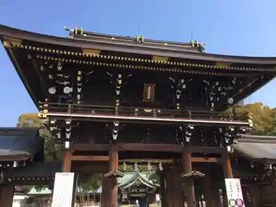 真清田神社の山門・神門