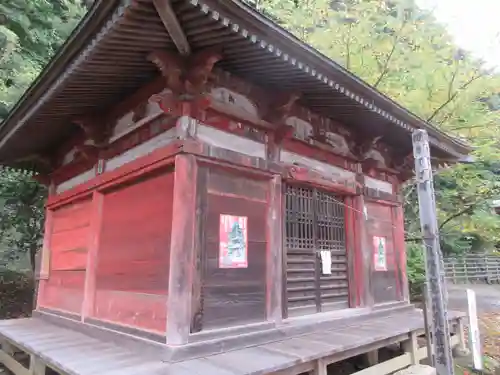 那古寺の本殿・本堂