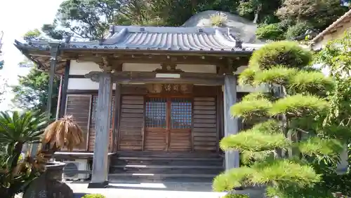 海前寺の本殿・本堂